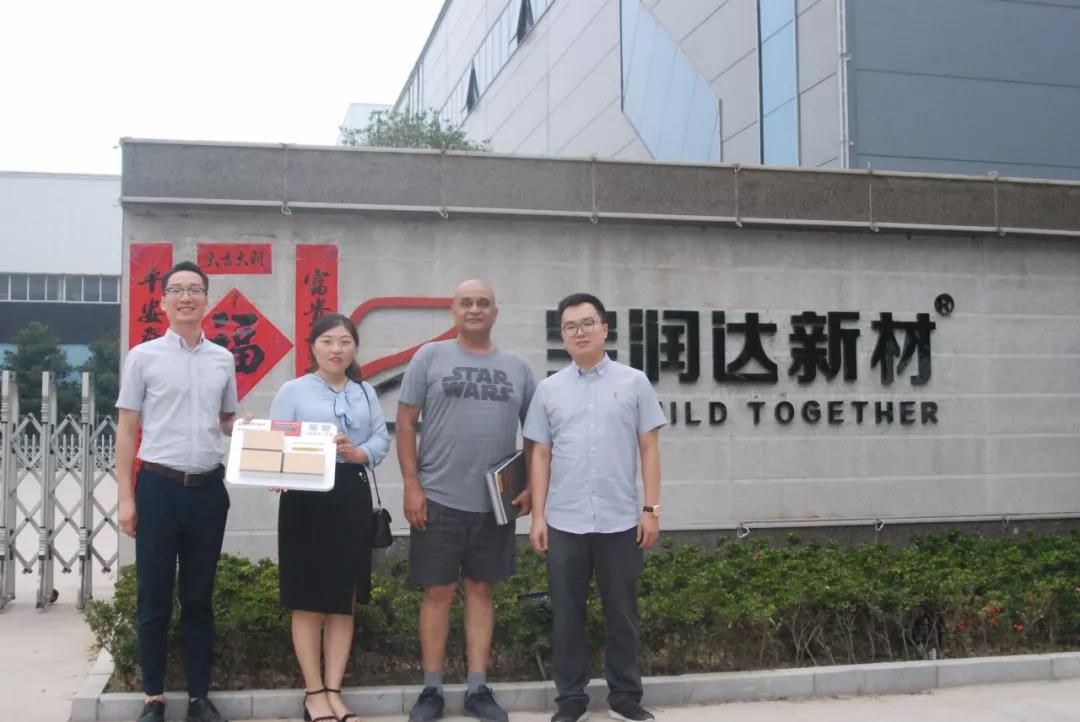 再拓海外版圖，美國Rocky先生來訪寶潤達(dá)洽談一體板項目